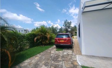Quinta Linda en Venta con piscina privada