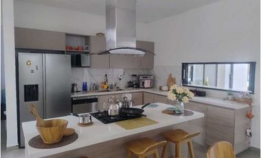 Quinta Linda en Venta con piscina privada