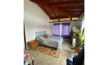 Venta casa estilo moderno con salida a la ruta, Camet Norte