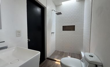 CASA JUNTO A AREA VERDE EN VENTA EN LOMAS DE LA RIOJA