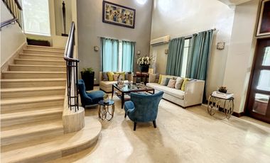 Venta Casa Modelo Santa Mónica PH Camino de Cruces En Clayton