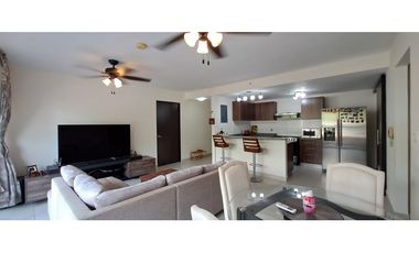 Alquiler de Apartamento Amoblado en Midrise, Panamá Pacífico