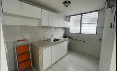 Vendo apartamento Bella Vista - M.M