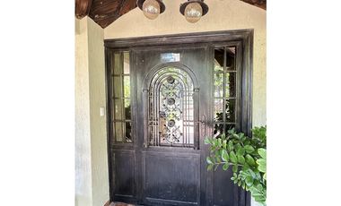 Venta de Casa amoblada en Las Cumbres