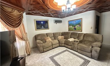 Venta de Casa amoblada en Las Cumbres