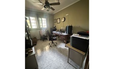 Venta de Casa amoblada en Las Cumbres