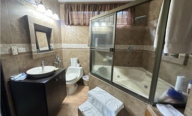 Venta de Casa amoblada en Las Cumbres