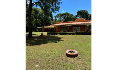 COCLE / ANTON / 80000M PLANOS / 4 CASAS / 8 CABAÑAS / SOBRE LA VIA AG