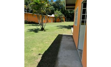 COCLE / ANTON / 80000M PLANOS / 4 CASAS / 8 CABAÑAS / SOBRE LA VIA AG