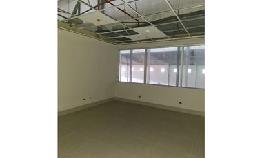 Venta de Bodega en Tocumen, Ideal para Logística e Industria.