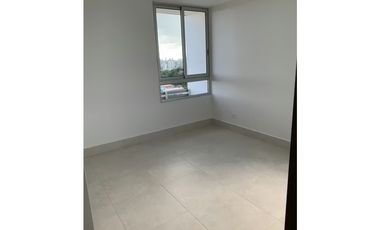 Venta de Apartamento PH Greenwood Torre 100 .Cod-J329
