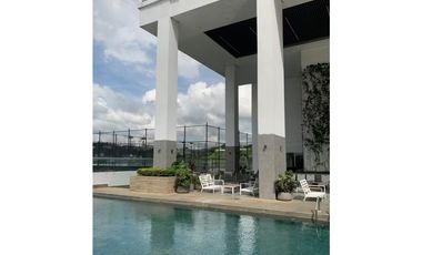 Venta de Apartamento PH Greenwood Torre 100 .Cod-J329