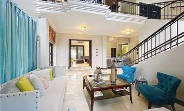 Venta de Casa en PH Residencial Camino de Cruces, Ancón