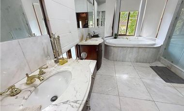 Venta de Casa en PH Residencial Camino de Cruces, Ancón