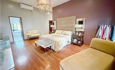 Venta de Casa en PH Residencial Camino de Cruces, Ancón