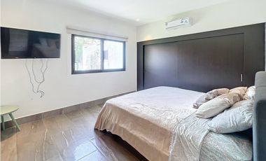 Alquiler de Casa con Piscina en Coronado – Club de Golf