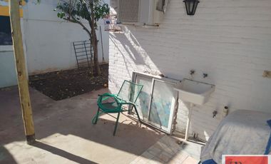Casa en alquiler mensual amoblada en Villa Dolores