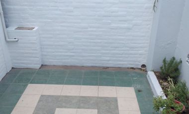 Casa en alquiler mensual amoblada en Villa Dolores