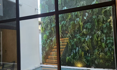 4 Bedroom Villa for sale in Phra Khanong Nuea, Bangkok