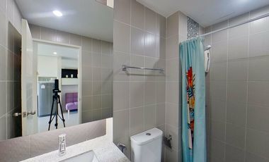 1 Bedroom Condo for rent at The Scene