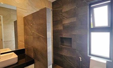 Highend 4-Bedroom pool villa for sale at The Clouds