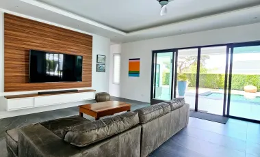 Highend 4-Bedroom pool villa for sale at The Clouds