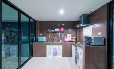6 Bedroom Villa for rent at Chatpey and Resort Cha-Am