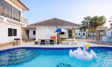 5 Bedroom Villa for sale at Sunset Village