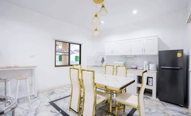 5 Bedroom Villa for sale at Sunset Village