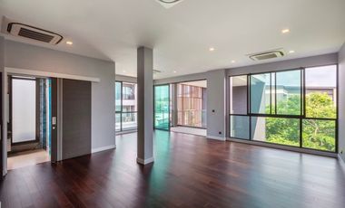 5 Bedroom Villa for sale at The Gentry Vibhavadi