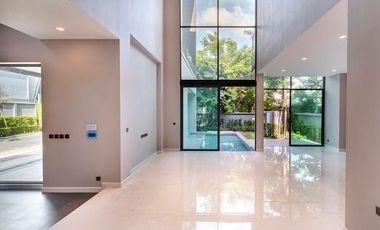 5 Bedroom Villa for sale at The Gentry Vibhavadi