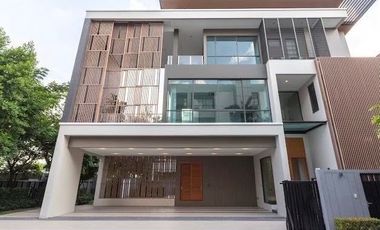 5 Bedroom Villa for sale at The Gentry Vibhavadi
