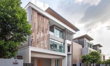 5 Bedroom Villa for sale at The Gentry Vibhavadi