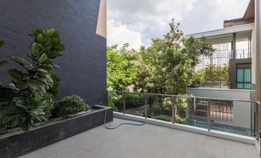 5 Bedroom Villa for sale at The Gentry Vibhavadi