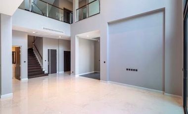 5 Bedroom Villa for sale at The Gentry Vibhavadi