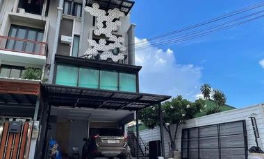 ขายทาวน์โฮม โครงการ อารียา แมนดารีนา สุขุมวิท 77