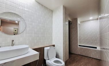 2BR The Green Places condo for rent