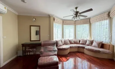 Fantacia Villa