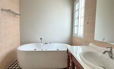Fantacia Villa