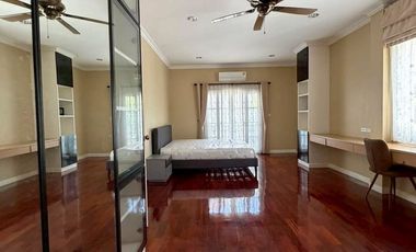 Fantacia Villa