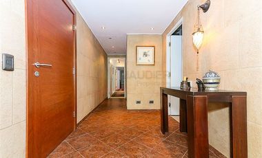 Departamento en Venta en El Golf