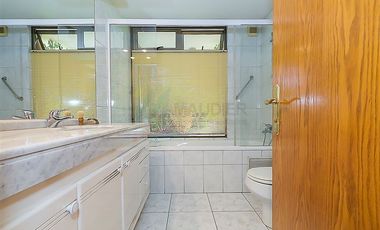 Departamento en Venta en El Golf