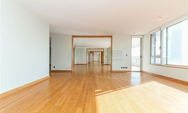 Departamento en Venta en El Golf
