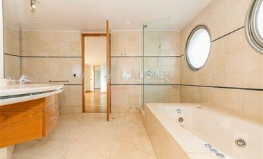 Departamento en Venta en El Golf