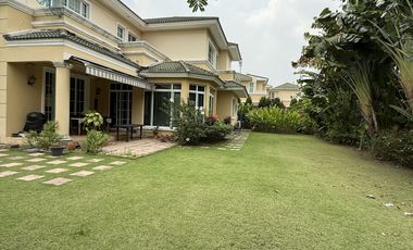 Luxury house in Ratchapruck, Bangkok.