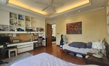 Luxury house in Ratchapruck, Bangkok.