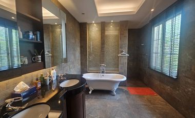 Luxury house in Ratchapruck, Bangkok.