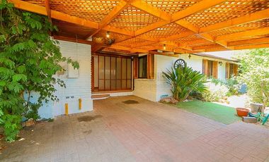 Casa en Arriendo en Estadio Manquehue