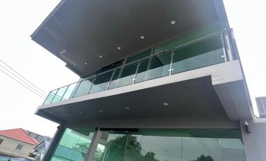 4 Bedroom Villa for sale in Lat Phrao, Bangkok