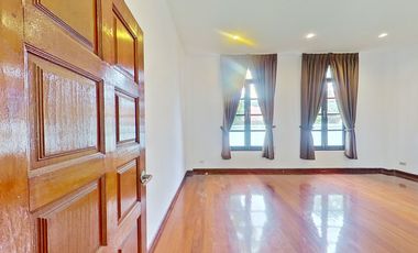 5 Bedroom Villa for sale in Prawet, Bangkok